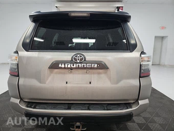 2016 Toyota 4Runner Trail – miniatura 5