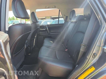 2016 Toyota 4Runner TRD Pro – miniatura 13