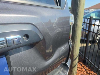 2016 Toyota 4Runner TRD Pro – miniatura 26