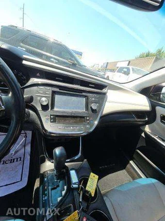 2016 Toyota Avalon Touring – miniatura 10