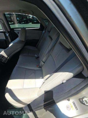 2016 Toyota Avalon Touring – miniatura 13
