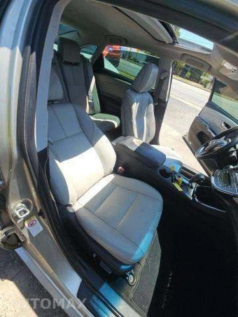 2016 Toyota Avalon Touring – miniatura 18