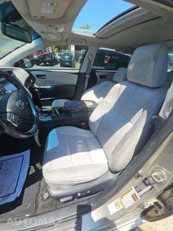 2016 Toyota Avalon Touring – miniatura 6