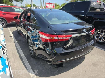 2016 Toyota Avalon XLE – miniatura 2