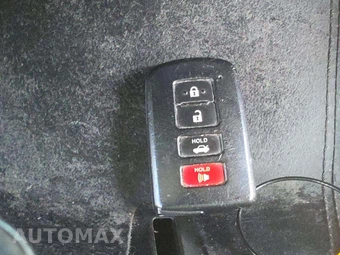 2016 Toyota Avalon XLE – miniatura 8