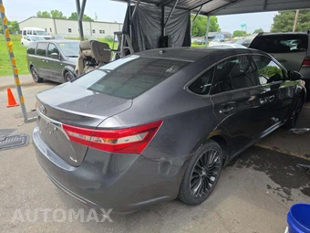 2016 Toyota Avalon XLE Plus – miniatura 3
