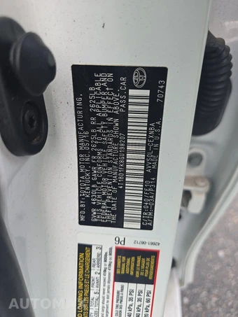 2016 Toyota Camry Hybrid LE - miniatura 14