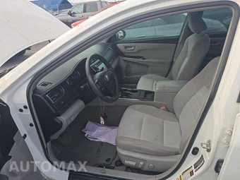 2016 Toyota Camry Hybrid LE - miniatura 7