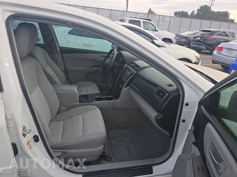 2016 Toyota Camry Hybrid LE - miniatura 8