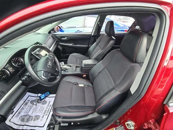 2016 Toyota Camry Hybrid SE - miniatura 6