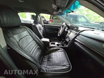 2016 Toyota Camry LE - miniatura 8