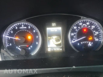 2016 Toyota Camry LE – miniatura 12