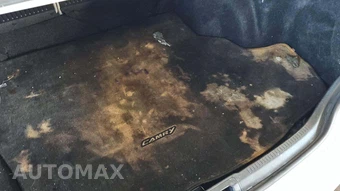 2016 Toyota Camry LE – miniatura 32