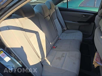 2016 Toyota Camry LE - miniatura 16