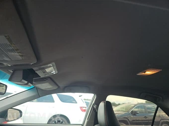 2016 Toyota Camry SE - miniatura 18