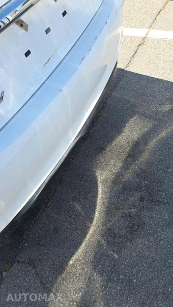 2016 Toyota Camry SE – miniatura 23