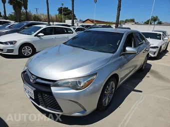 2016 Toyota Camry SE