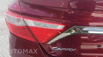 2016 Toyota Camry SE - miniatura 29