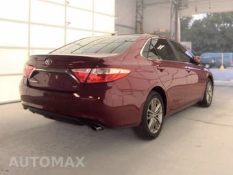 2016 Toyota Camry SE - miniatura 4