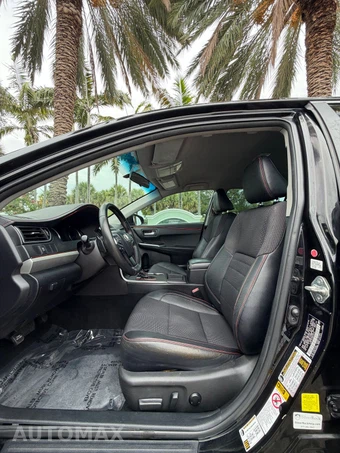 2016 Toyota Camry SE - miniatura 20