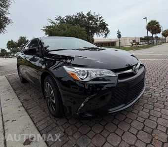 2016 Toyota Camry SE - miniatura 5
