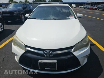 2016 Toyota Camry SE - miniatura 2