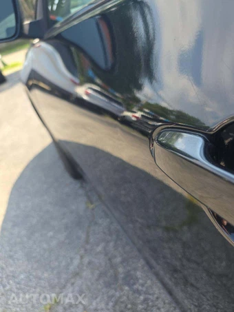 2016 Toyota Camry SE – miniatura 23