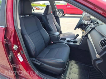 2016 Toyota Camry SE - miniatura 18