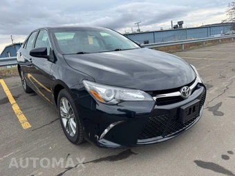 2016 Toyota Camry SE - miniatura 4