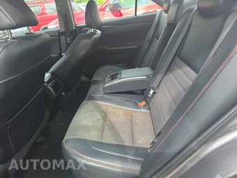2016 Toyota Camry SE - miniatura 13