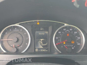 2016 Toyota Camry SE - miniatura 12