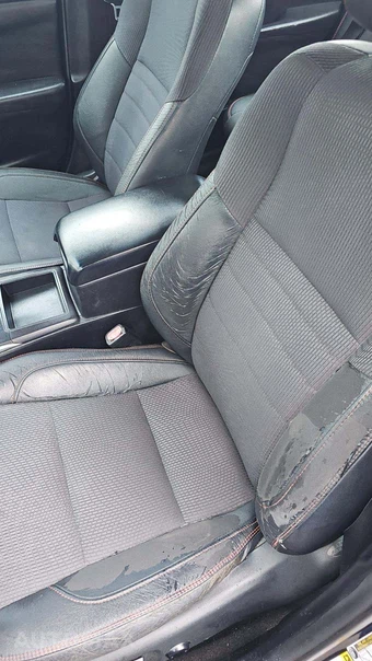 2016 Toyota Camry SE - miniatura 23