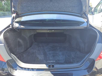 2016 Toyota Camry SE - miniatura 16