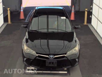 2016 Toyota Camry SE - miniatura 2