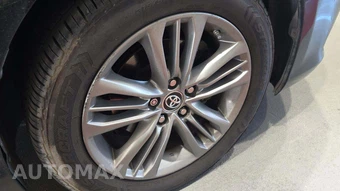 2016 Toyota Camry SE - miniatura 26