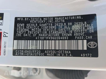 2016 Toyota Camry SE – miniatura 5