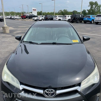 2016 Toyota Camry XLE - miniatura 11