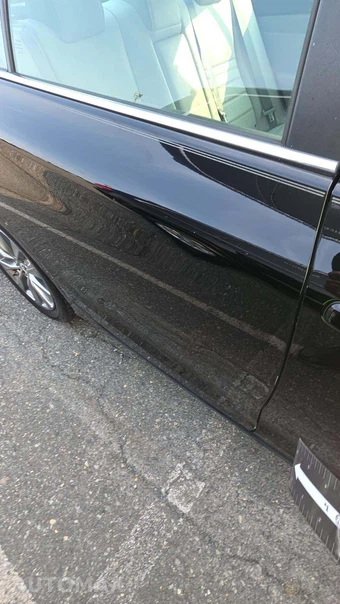 2016 Toyota Camry XLE – miniatura 27