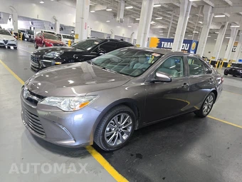 2016 Toyota Camry XLE