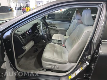 2016 Toyota Camry XLE - miniatura 7