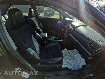 2016 Toyota Camry XSE - miniatura 18