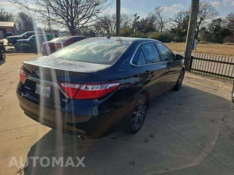 2016 Toyota Camry XSE - miniatura 3