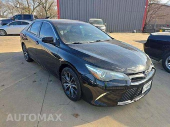2016 Toyota Camry XSE - miniatura 4