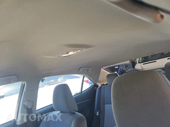 2016 Toyota Corolla L – miniatura 18