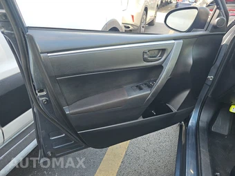2016 Toyota Corolla L – miniatura 9