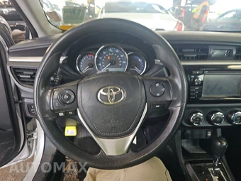 2016 Toyota Corolla L – miniatura 10