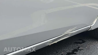2016 Toyota Corolla L – miniatura 32