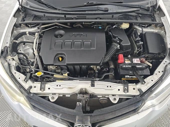 2016 Toyota Corolla L – miniatura 15