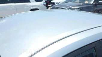 2016 Toyota Corolla L – miniatura 31