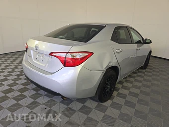 2016 Toyota Corolla L – miniatura 4